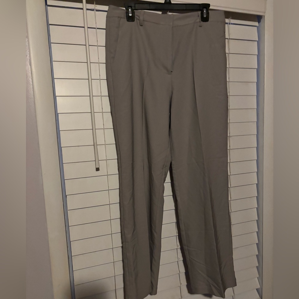 Women’s so dress plants grey size XL